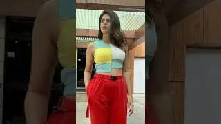 Beautiful Shraddha Das #video #shorts #movies #Actress #viral #trending  #youtubeshorts #cinenagar