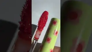 brown skin friendly lip gloss #beauty #ytshorts #shorts #makeup #lipstick