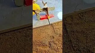 Sharing the method of using a tile leveling tool.