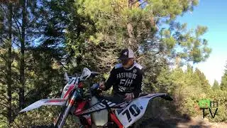Giant Loop Buckin&rsquo; Roll Tank Bag