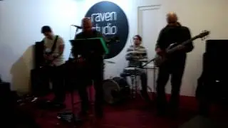 Lucky Men - live at RAVEN Studio bar