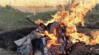 Fall bonfire slow-mo Autumn campfire slow-motion Autumn outdoors Осенний костёр