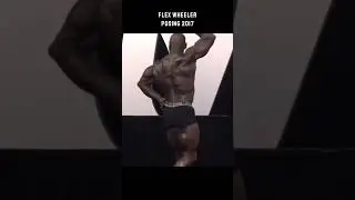 Flex Wheeler, the king of symmetry. #gymmotivation