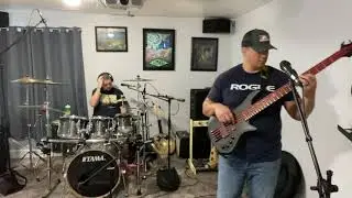 TC electronics BAM200 with seismic audio 410 and 115 with drummer