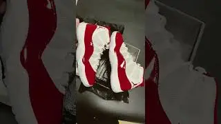 Air Jordan 11 &ldquo;Cherry&rdquo; Unboxing