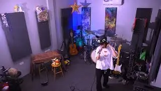 SUPERSHY- New Jeans (Koyusara Live Arrangement)
