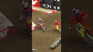 Supercross in Indianapolis BROUGHT the action 💥