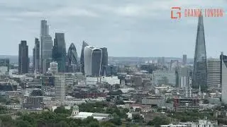 40th Floor Luxury Overlooking the Vibrant London Cityscape and River Thames
