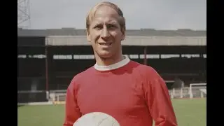 1967/68 Bobby Charlton vs Everton 1-3 (Football League, Away)