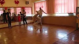 Hip hop break dance battle.
