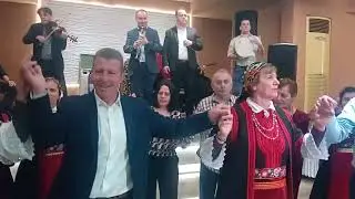 Από  την  κοπή της πίτας Σύλλογος Λεσινίτσα τουριστικός Προορισμός  01