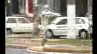 THE CRAZY MUMMY ESCAPES FROM THE MUSEUM ( 2000)