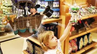 Toys for kids Disneyland Cute Kid doing shopping  Video for children and toddlers