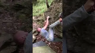 Bouldering Ghisallo Italy, Massacan - Massacan 6a