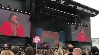 Seinabo Sey - Younger (live)