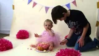 Rainbow's cake smash - 20th September 2014