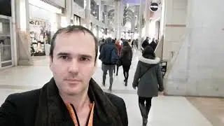 360&deg; frente ao cin&eacute;ma UGC Les Halles de Paris