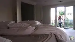 AUSTIN PRETENDING TO JUMP OFF THE BALCONY PRANK