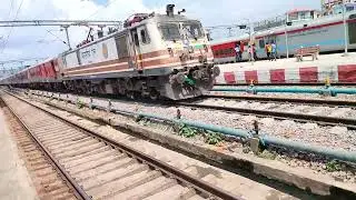 |22184 Ayodhya Cantt -Mumbai Ltt (saket express)  ready to depart Ayodha cantt|
