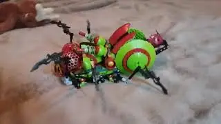 Lego galaxy squad hive crawler