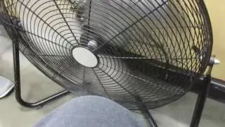 Box fan at Home Depot in the checkout