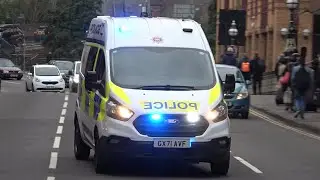 Surrey Police, Driver Training Unit, Marked Ford Transit PTV, on blue light run through Guildford. 