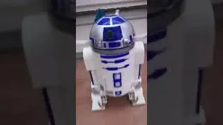 R2 D2 light up spinning toy