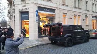 DARTZ Prombron' Black Stallion Type C at Hermes Shop