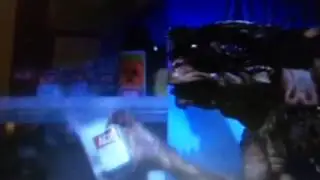 Acid to the face Gremlins 2 scene