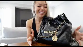 CHANEL 22 Whats in my bag , review / mod shots