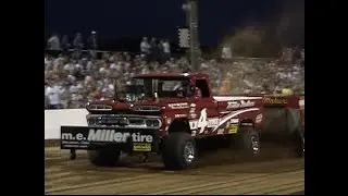 NOSTALGIA 2005 NTPA GN Modified 4x4 Trucks Pulling At The Buck