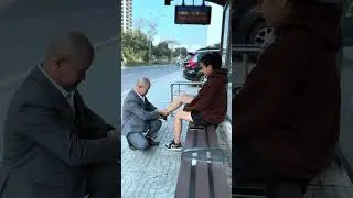 A little surprise about the girl [KINDNESS MAN] #kindness #respect #goodman #happy #humanities