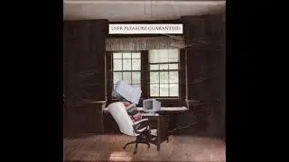 Analogue Heart - Windows 98 Maze Official Visualizer