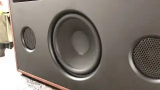 L'enceinte PR/01 de La Bo&icirc;te Concept.