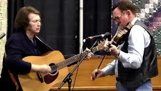 E9 - Berea College Christmas Country Dance School - 2017 &bull; &bull; Donna and Lewis Lamb perform in parlor
