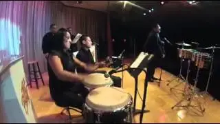 Alexandra Alban solo de conga