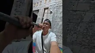 Kodok kok di pancing biar apa coba?? Ya biarin 