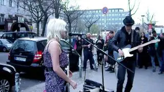 Looceedee street gig 03/04/11 Revaler Strasse - Berlin