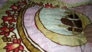 Sajadah spons dan tas sling bag kulit sintetis