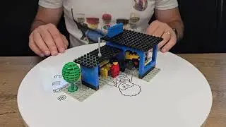Lego 6363 Auto Repair Shop assembly is a little different
