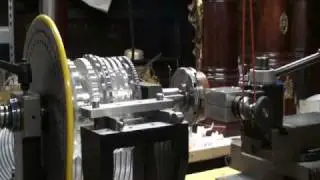 ornamental turning with the Lindow White Rose Engine side pumping