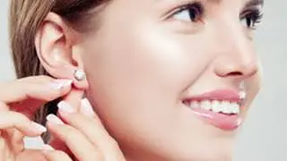 2 carat Diamond Solitaire Earrings SOLID18k GOLD      www.pierrelorren.com