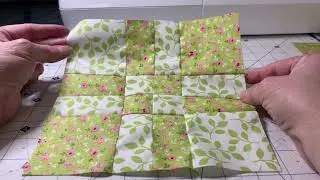 Disappearing  four patch  the EASY Way quilt block