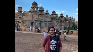 Mansingh Palace with Kalu the Talent 😎😎