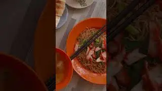 &ldquo;Different Noodles, Bread, Soup, and Hot Chocolate&rdquo; 🍜🍞☕️ #malaysia #food #shorts