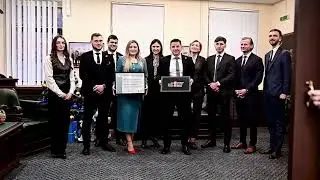 Double Case &icirc;n Ucraina!