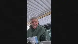 Nashville Man Checking on 98-Year-Old Neighbor During Ice Storm