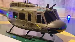 RC-ERA C032 HOOVERING indoor (Army green)