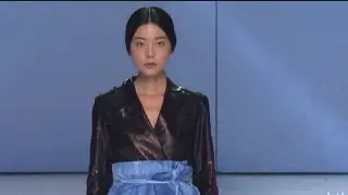 #fashion #runway 缘起象牙果 悟蓝手作 吊脚楼  FW2019 - 广东时装周
