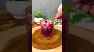 Refreshing Blueberry Mojito: Your Summer Sipper! 🫐